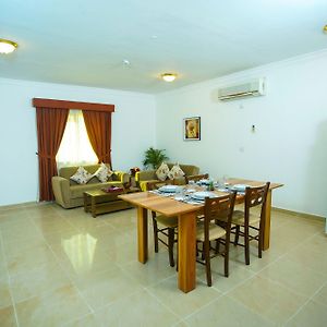 La Villa Inn Hotel Apartments